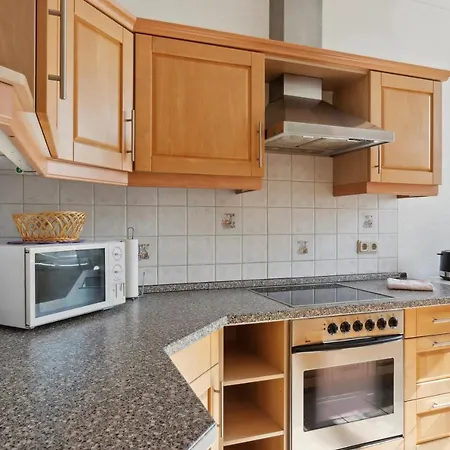 Schoenes Ferien-appartement Fuer Bis Zu 7 Personen * 哈尔伯施塔特