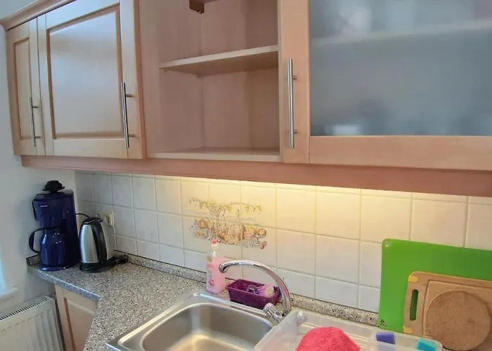 Schönes Ferien-appartement Für Bis Zu 6 Personen Apartment Halberstadt