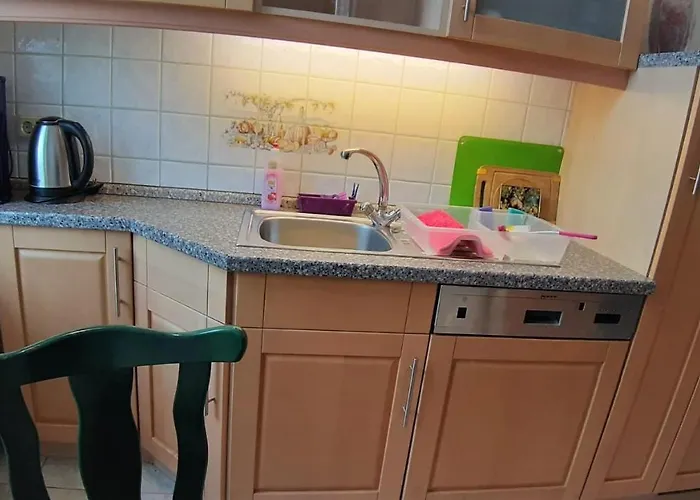 Schönes Ferien-appartement Für Bis Zu 6 Personen Halberstadt