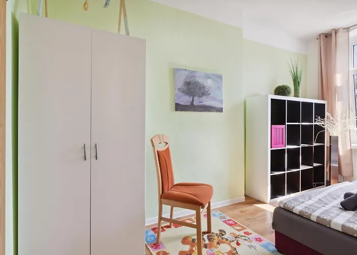 Schoenes Ferien-appartement Fuer Bis Zu 7 Personen Апартаменты Хальберштадт